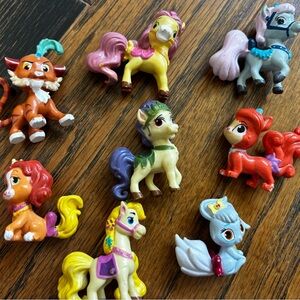 Colorful Animal Figurine Set for Kids